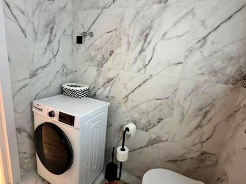 квартира за адресою Свободи вул. (Леніна), 6