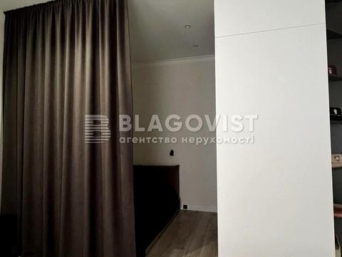 квартира за адресою Тарасівська вул., 40/52