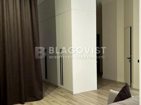 квартира за адресою Тарасівська вул., 40/52