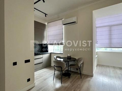 квартира за адресою Тарасівська вул., 40/52