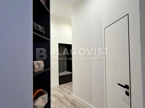 квартира за адресою Тарасівська вул., 40/52