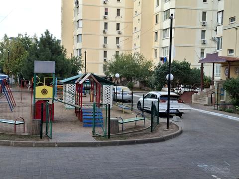 квартира за адресою Владислава Бувалкіна вул., 54-Б