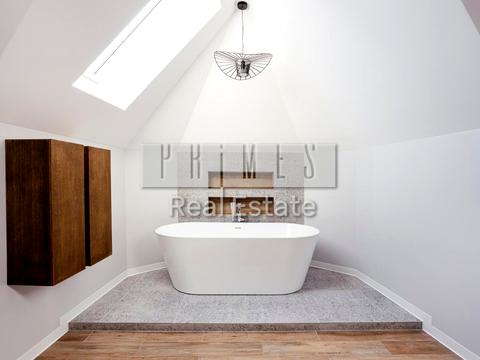 дом по адресу Оболонська вул.