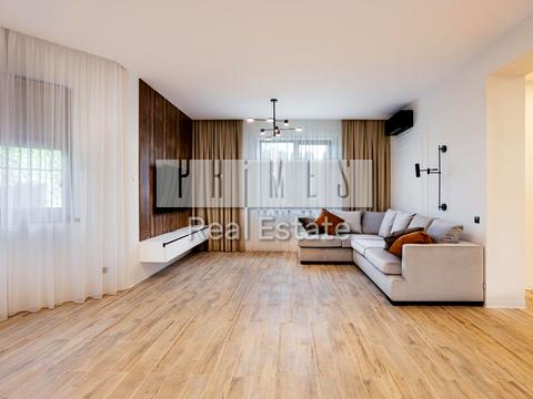 дом по адресу Оболонська вул.