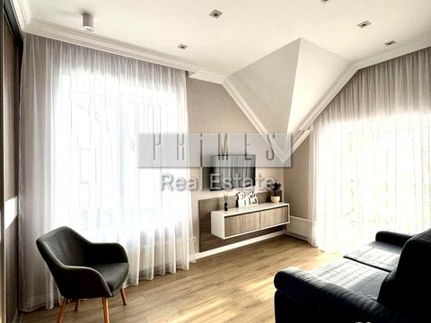 будинок за адресою Богдана Хмельницького бульв.