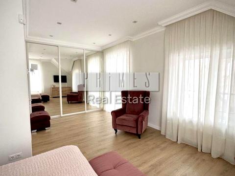 будинок за адресою Богдана Хмельницького бульв.