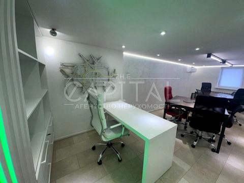 комерційна за адресою Протасів Яр вул., 8