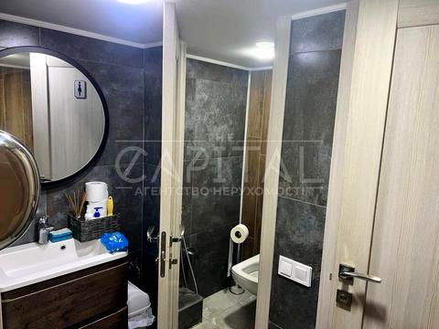 комерційна за адресою Протасів Яр вул., 8