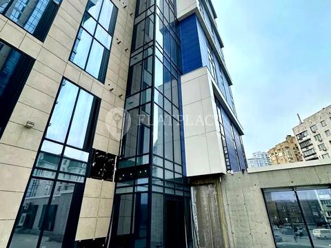 комерційна за адресою Звіринецька вул., 70-А