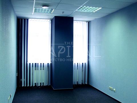 комерційна за адресою Героїв Космосу вул., 7