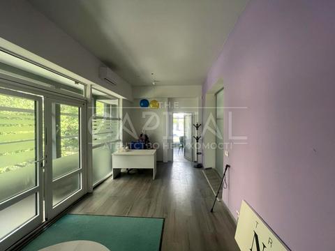 комерційна за адресою Юрія Іллєнка вул. (Мельникова), 5