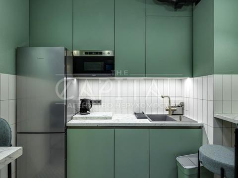 комерційна за адресою Київ, Академіка Заболотного вул., 1