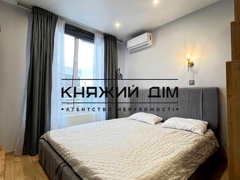 квартира за адресою Дніпровська набережна вул., 17-К