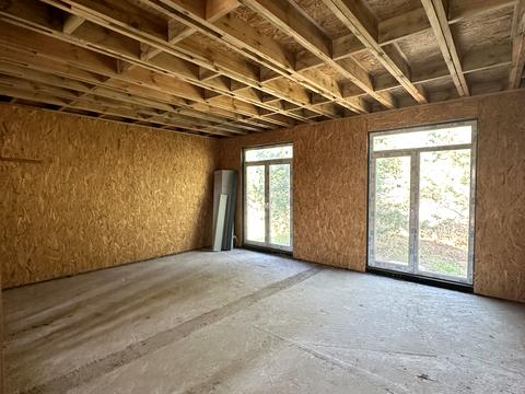 будинок за адресою с. Лишня, Сонячна