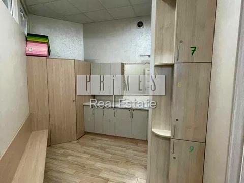 комерційна за адресою Перемишльська вул. (Червонопільська), 2-Г