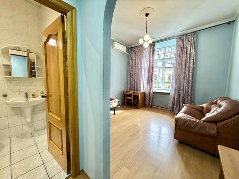 квартира за адресою Круглоуніверситетська вул., 7