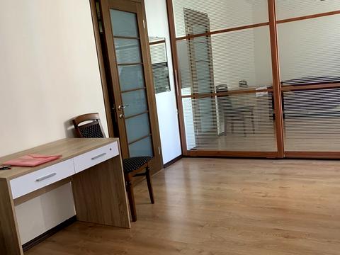 квартира за адресою Зоопаркова вул., 1а