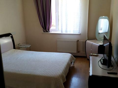 квартира за адресою Зоопаркова вул., 1а