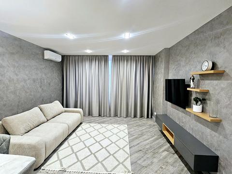 квартира за адресою Салютна вул., 2к3