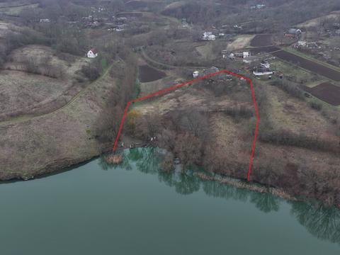 участок по адресу 