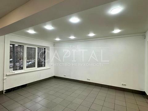 коммерческая по адресу Соломенская пл., 1