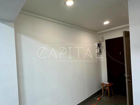 коммерческая по адресу Соломенская пл., 1