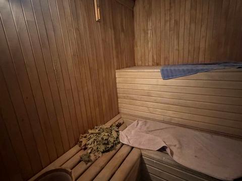 будинок за адресою Тиха, 6