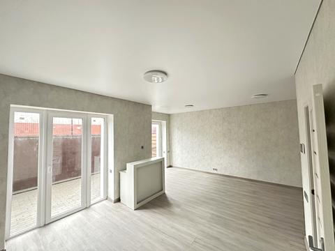 комерційна за адресою Івана Білика вул. (Яблунева), 4