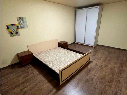 квартира за адресою Дніпро, Рубіновий бульв., 12