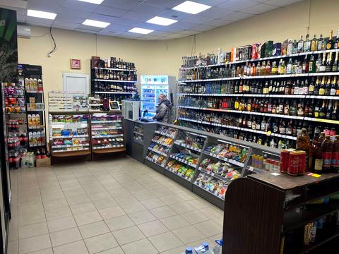 комерційна за адресою Івана Величковського вул., 10