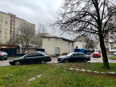 комерційна за адресою Івана Величковського вул., 10