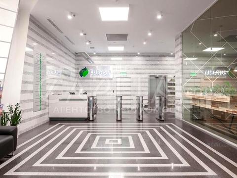 комерційна за адресою Київ, Жилянська вул., 75