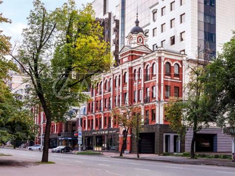 комерційна за адресою Київ, Жилянська вул., 75