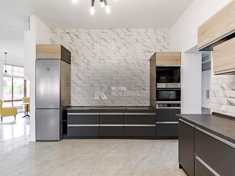 будинок за адресою Сонячна, 10