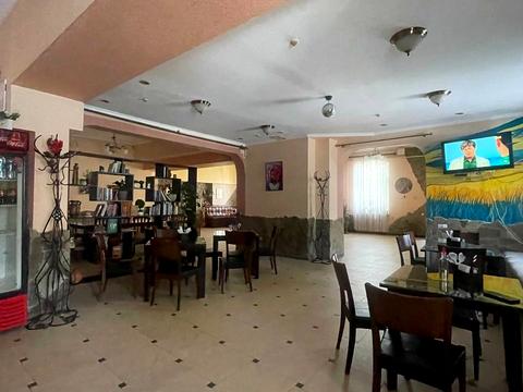 комерційна за адресою Городоцька вул., 207