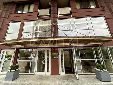 комерційна за адресою Тараса Шевченка бульв., 33