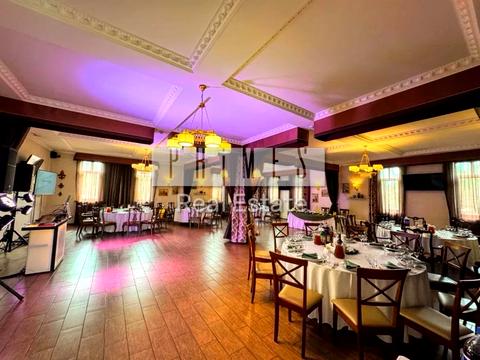 комерційна за адресою Берестейське шосе (Брест-Литовське), 2