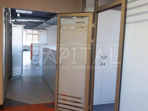 коммерческая по адресу Днепровская набережная ул., 26