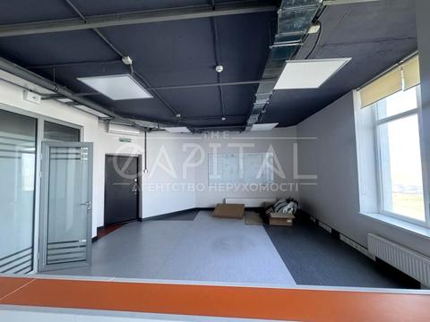 коммерческая по адресу Днепровская набережная ул., 26