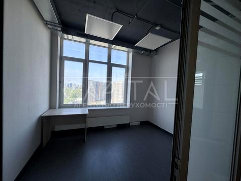 коммерческая по адресу Днепровская набережная ул., 26