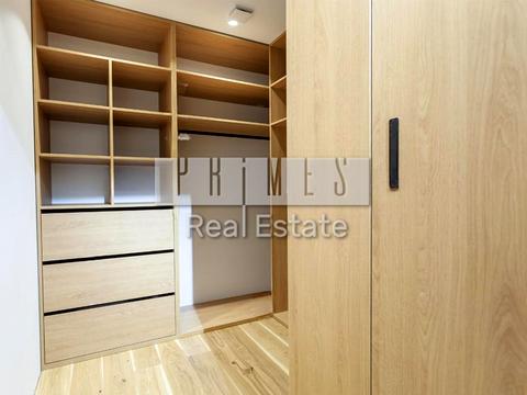 квартира за адресою Андрія Верхогляда вул. (Михайла Драгомирова), 15-Б