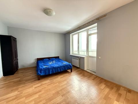 квартира за адресою Дніпровська набережна вул., 19-В