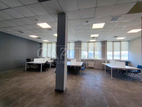 комерційна за адресою Польова вул., 24д