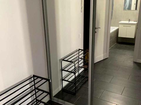 квартира за адресою Юнацька вул., 10