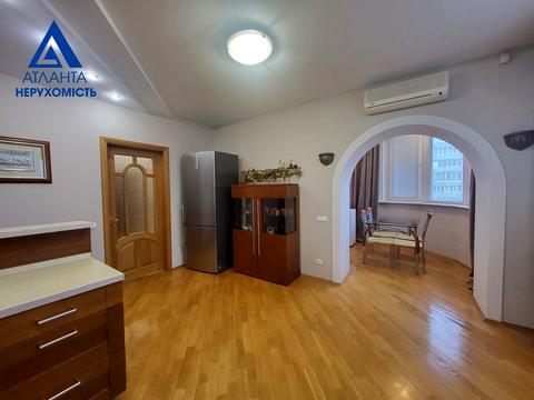 квартира за адресою Стрілецька вул., 21