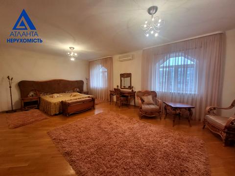 квартира за адресою Стрілецька вул., 21