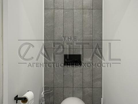 комерційна за адресою Саксаганського вул., 120