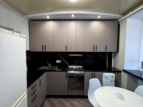 квартира за адресою Івана Мазепи вул. (Мануїльського), 78