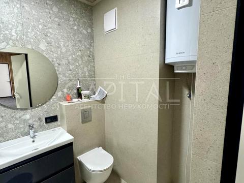 комерційна за адресою Зарічна вул., 2 к3