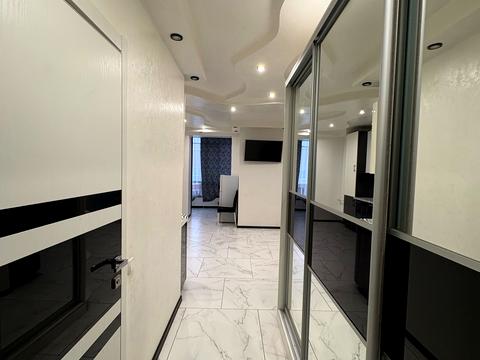 квартира за адресою Левка Лук'яненка вул. (Василя Жуковського), 16, 18, 20, 24